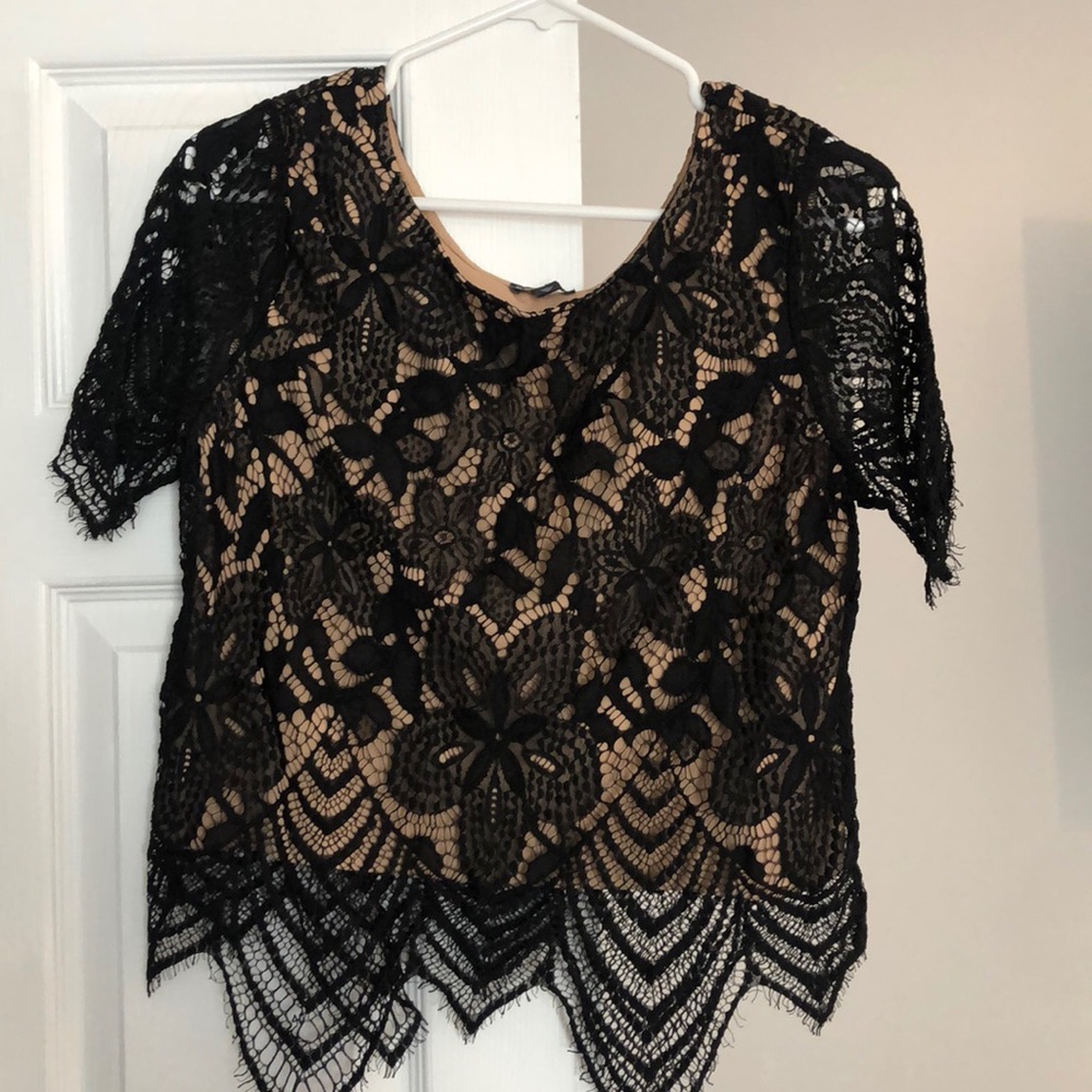 Express nude and lace short sleeve shirt